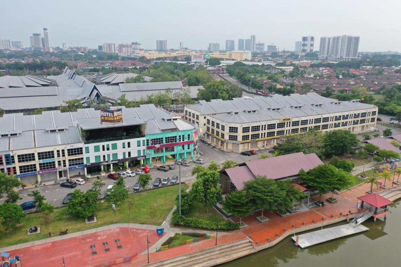 Riverfront Boutique Hotel Malacca 外观 照片